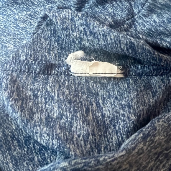 Athleta Girl Uptempo Hooded Top L/12 Blue Space Dye Long Sleeve Pockets - Picture 5 of 9